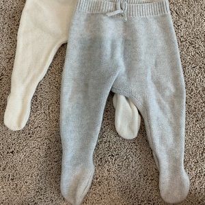 Zara knit footies cream and gray 0-1m runs big